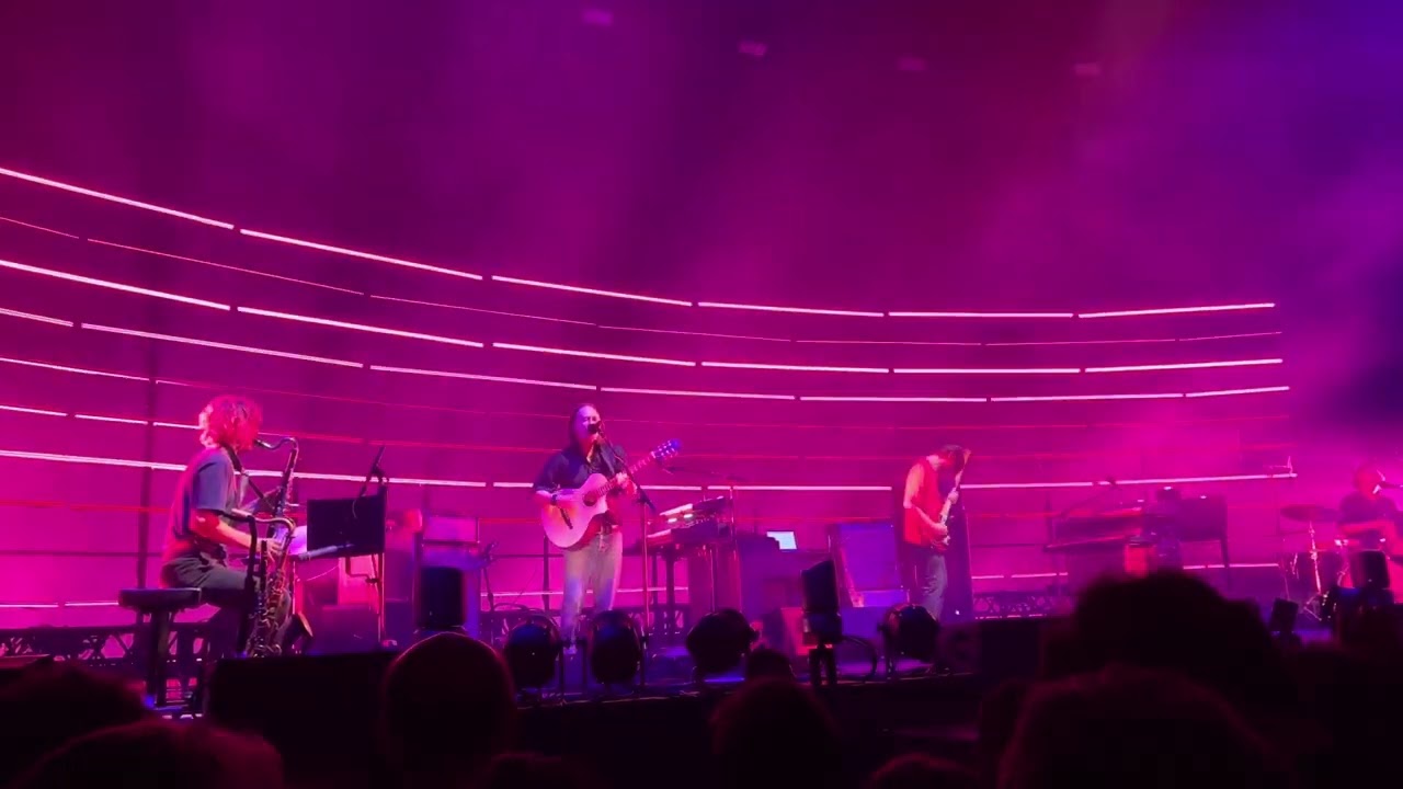 The Smile - Bodies Laughing (live in Brussels, 2024-03-15)