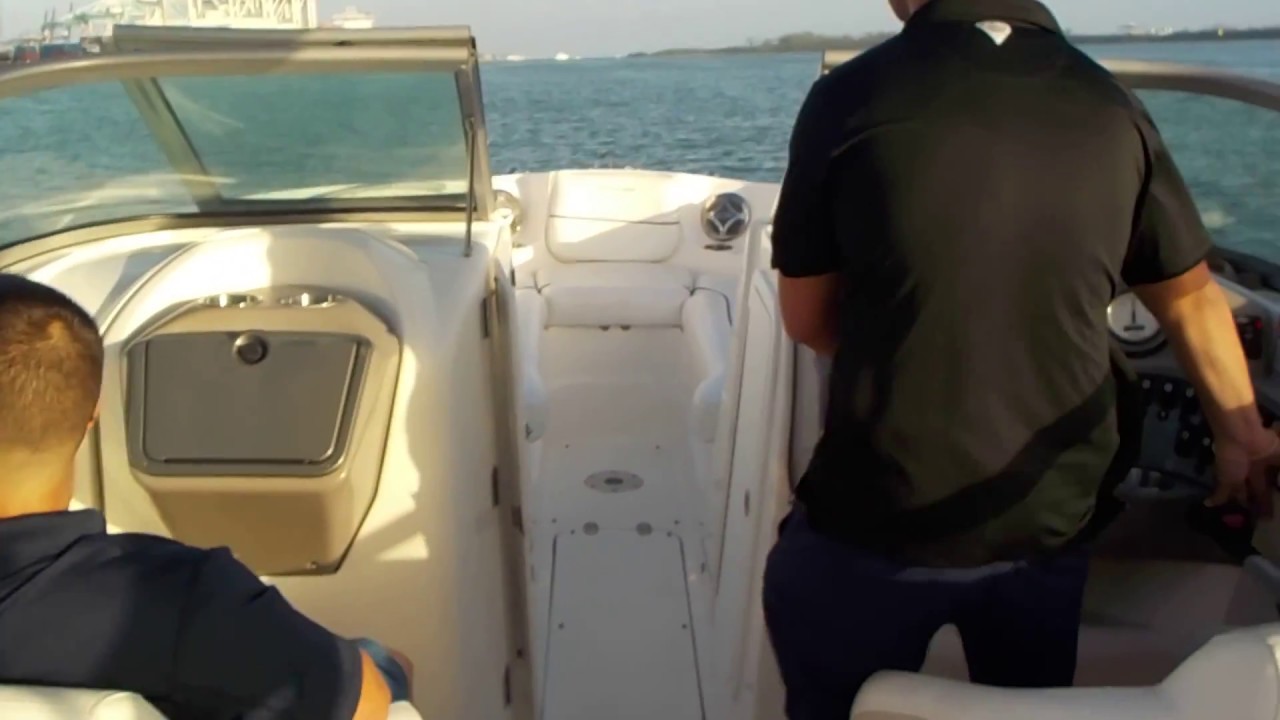 Rinker Captiva 276