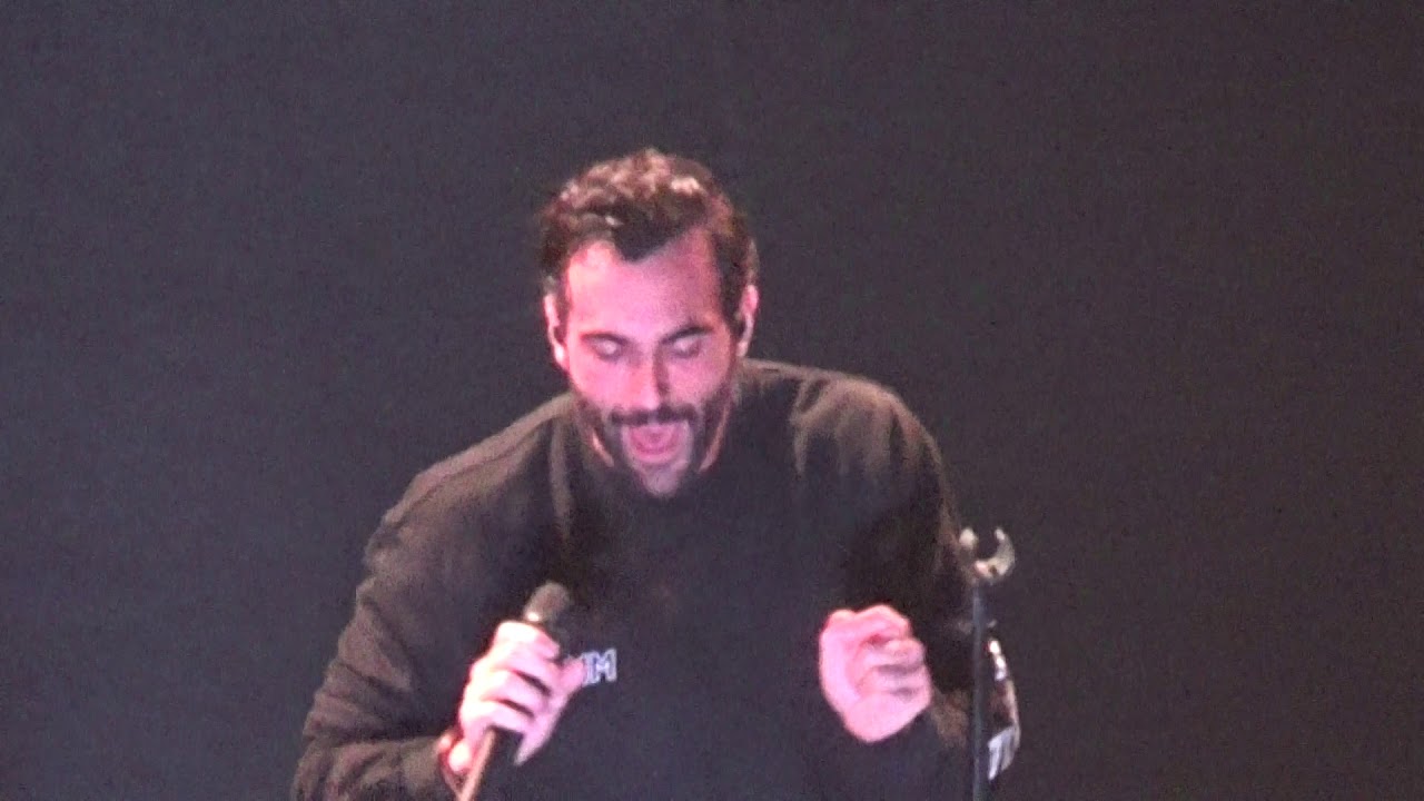 MARCO MENGONI, ROMA 22/11/2019 . PRESHOW, MILLE LIRE E 2000 VOLTE