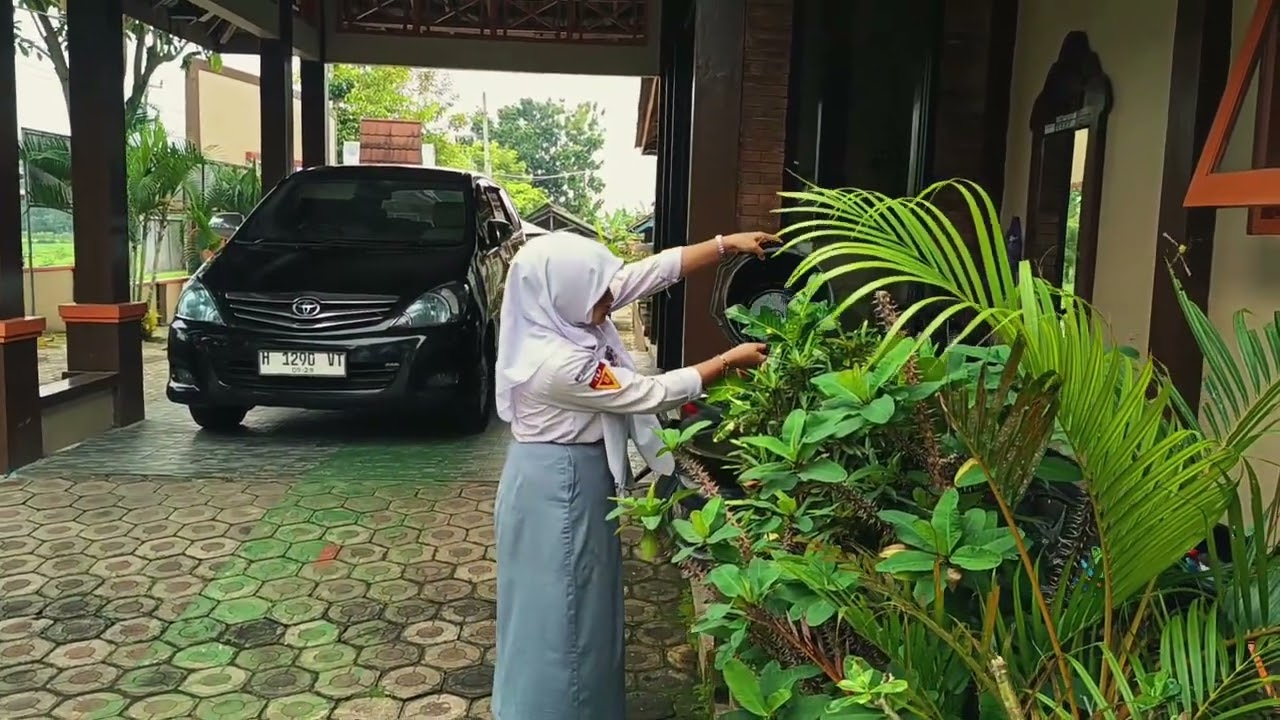 tugas ppkn membuat video dengan tema gotong royong