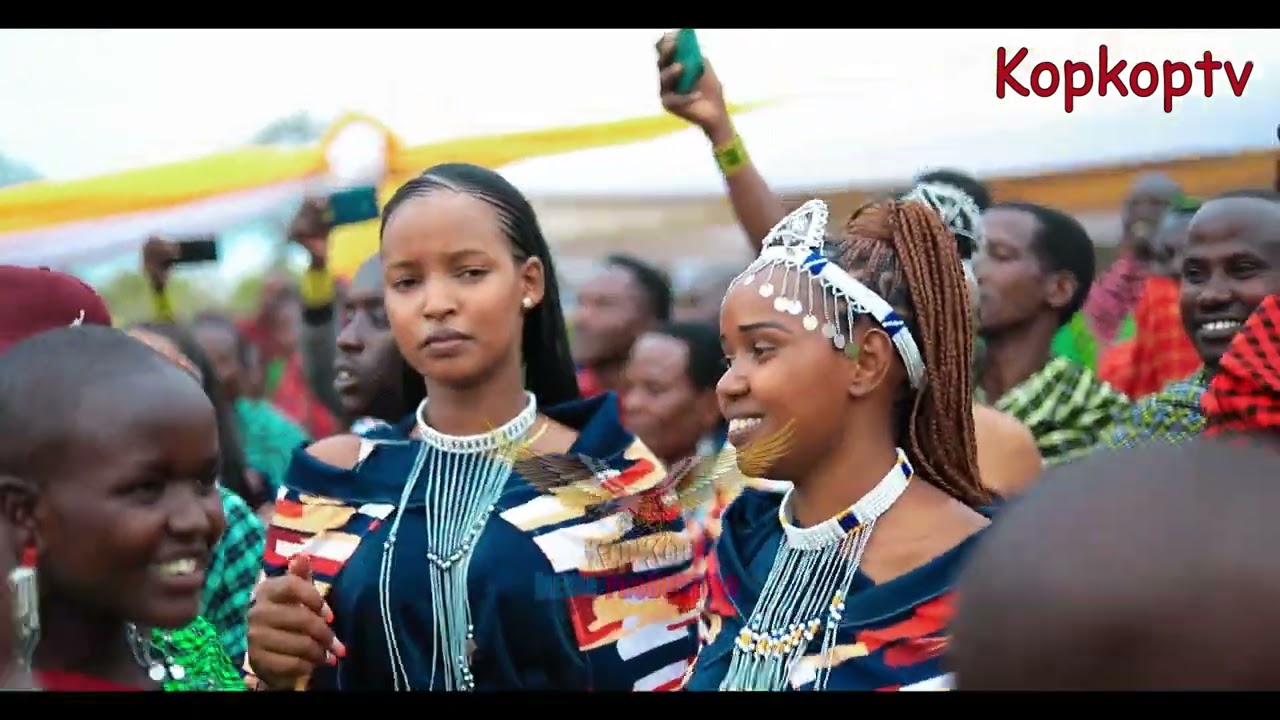Josiah Nkenkei Awakusanya  watu Wengi Kwenye Harusi Ya Elia&Naishooki Lemooti