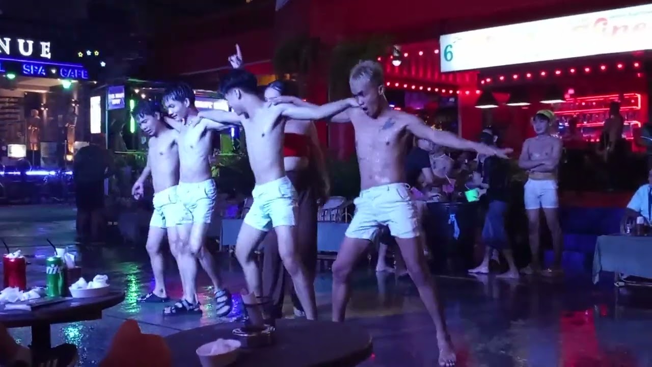 Supertown Jomtien complex. Songkran. 2025