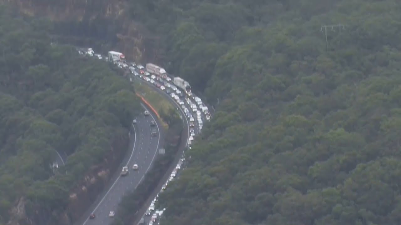 Sydney travellers facing heavy traffic