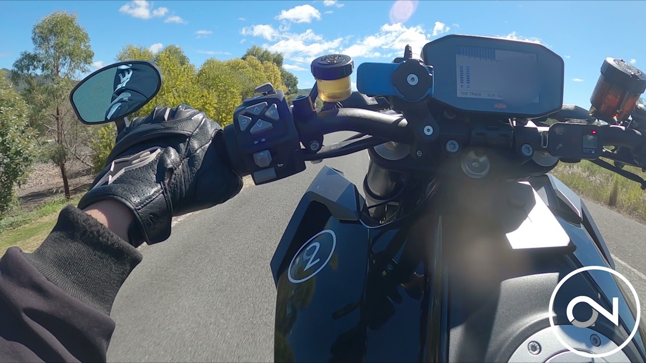 1290 Superduke Vs Z1000