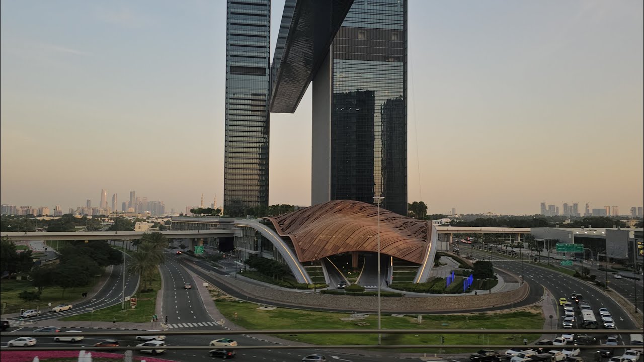 Dubai metro +walk tour: Rashidiya MS to Dubai Marina via Sobha Realty MS (01.13.'24: 4K-UHD)