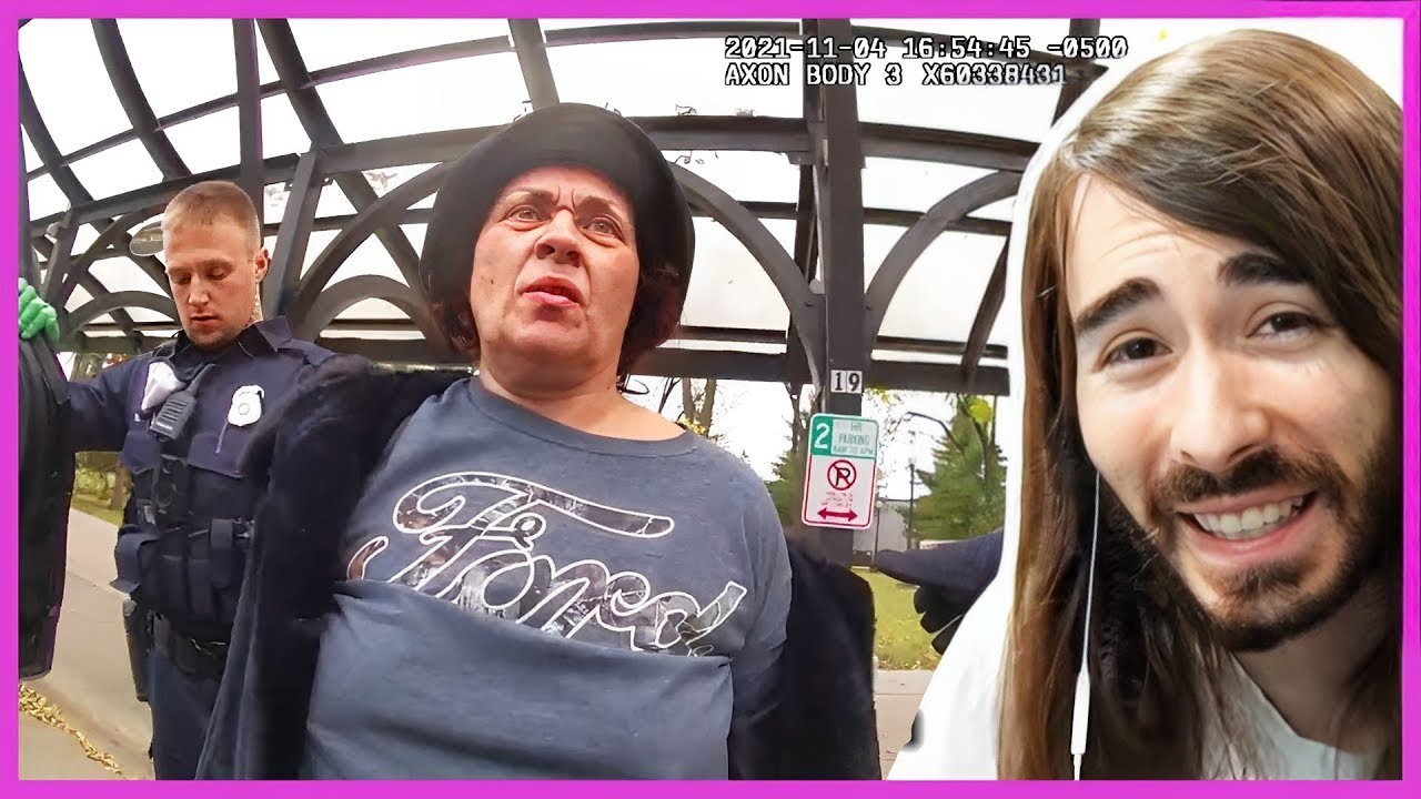 Moist Critical Reacts to Arrest Cases On Code Blue Cam