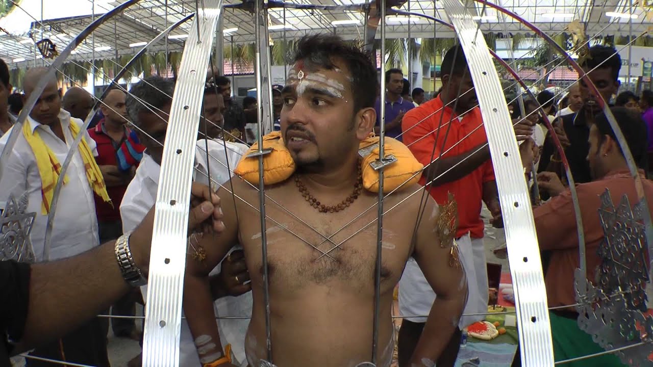 Singapore Thaipusam 2013 The Documentary Part 1/2