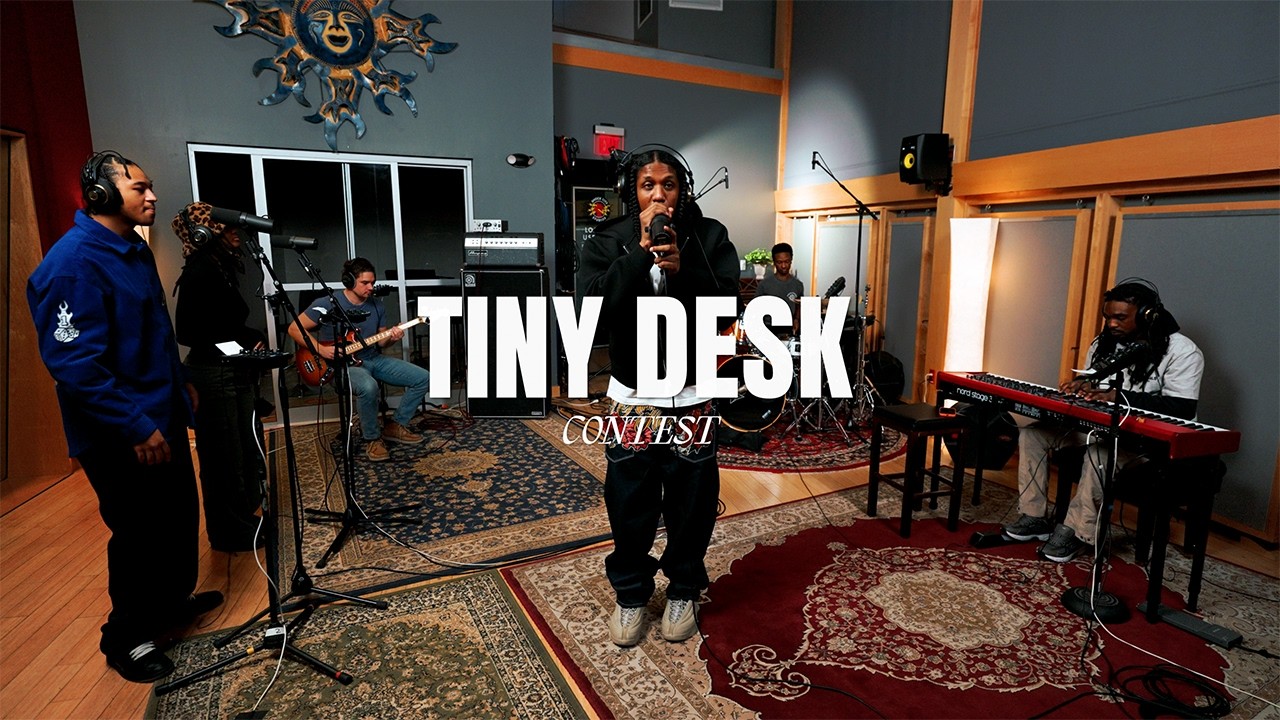 TINY DESK CONTEST / 3REOFUM & AMARIS