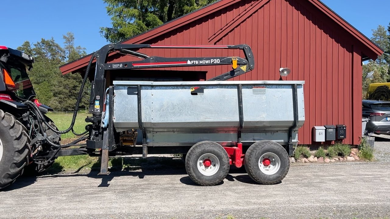 K&ouml;p Skogsvagn Mowi 850 med P30 parallell-kran p&aring; Klaravik