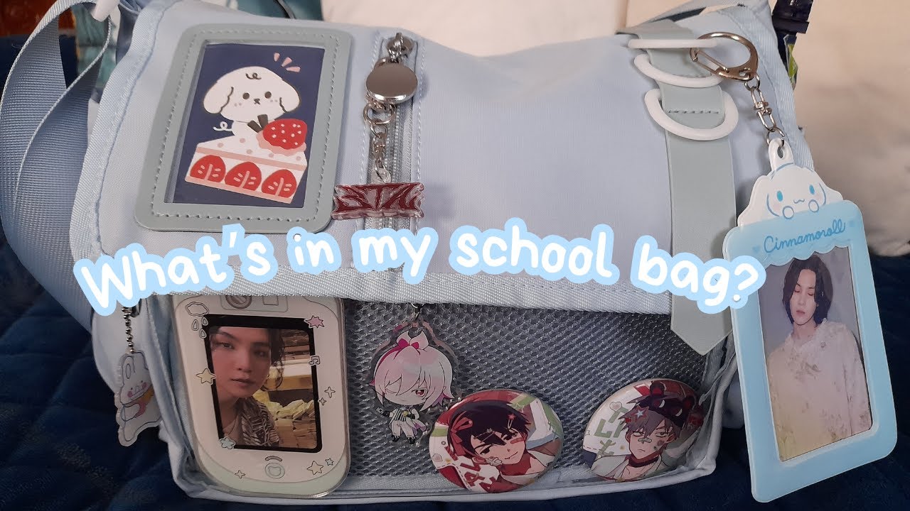 What's in my school bag?🎒Manga, sanrio & cute stationery