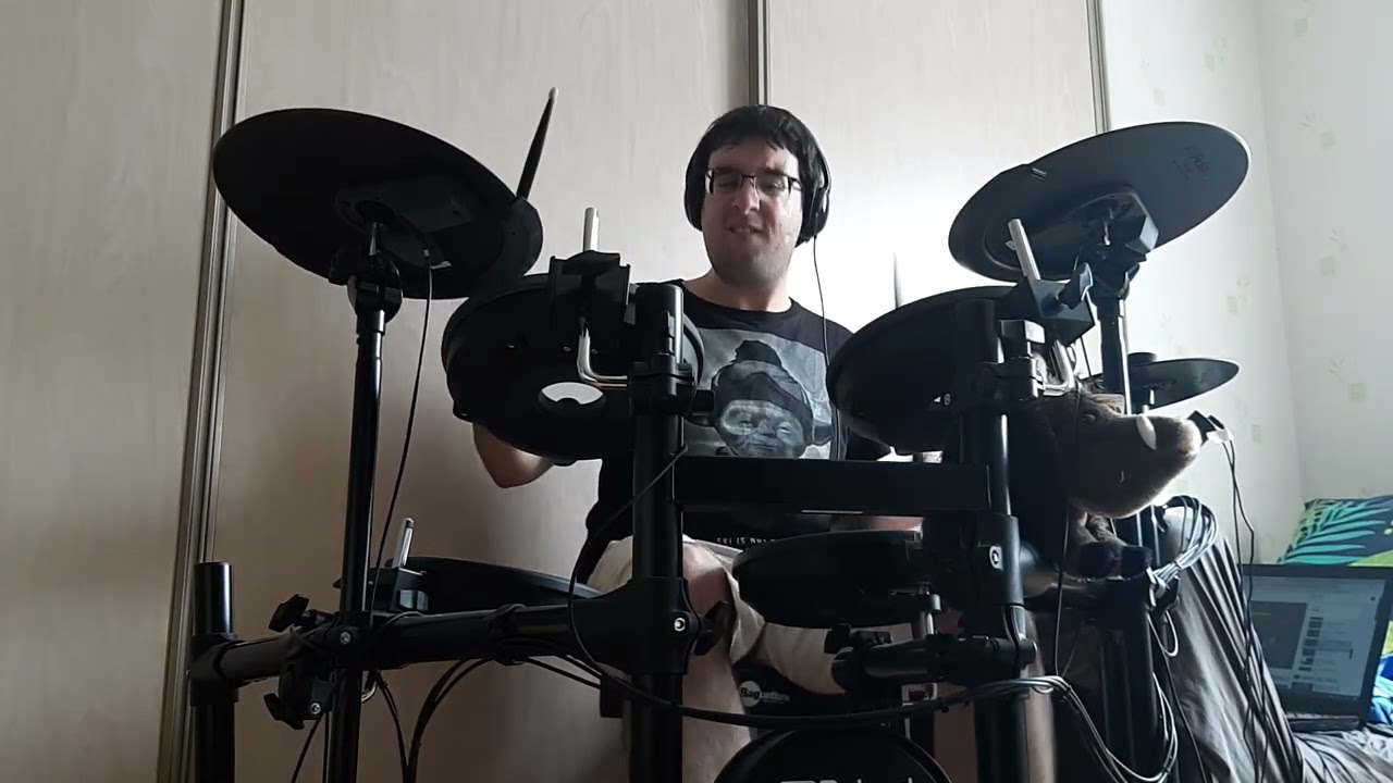 Johnny B Goode-Chuck Berry (Drums Cover)