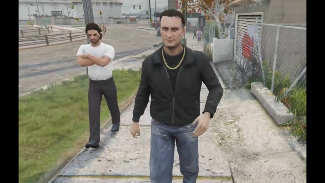 A suspicious local walks by as Lang and Luciano talk about Tony - NoPixel 4.0