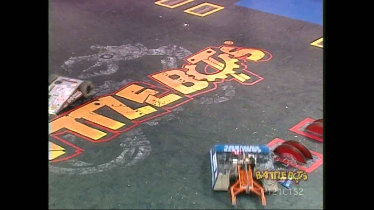 Psychotron vs Complete Control BattleBots Season 4