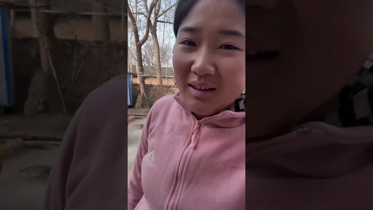 明天早上二弟弟就到家了，今天去给他看床！