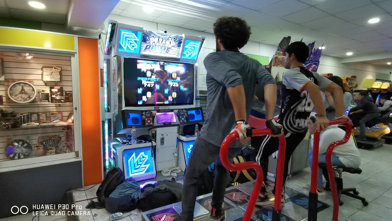 Mojo & Franco [ Final Round 2/2 ] Vacuum Cleaner S25 (HJ)