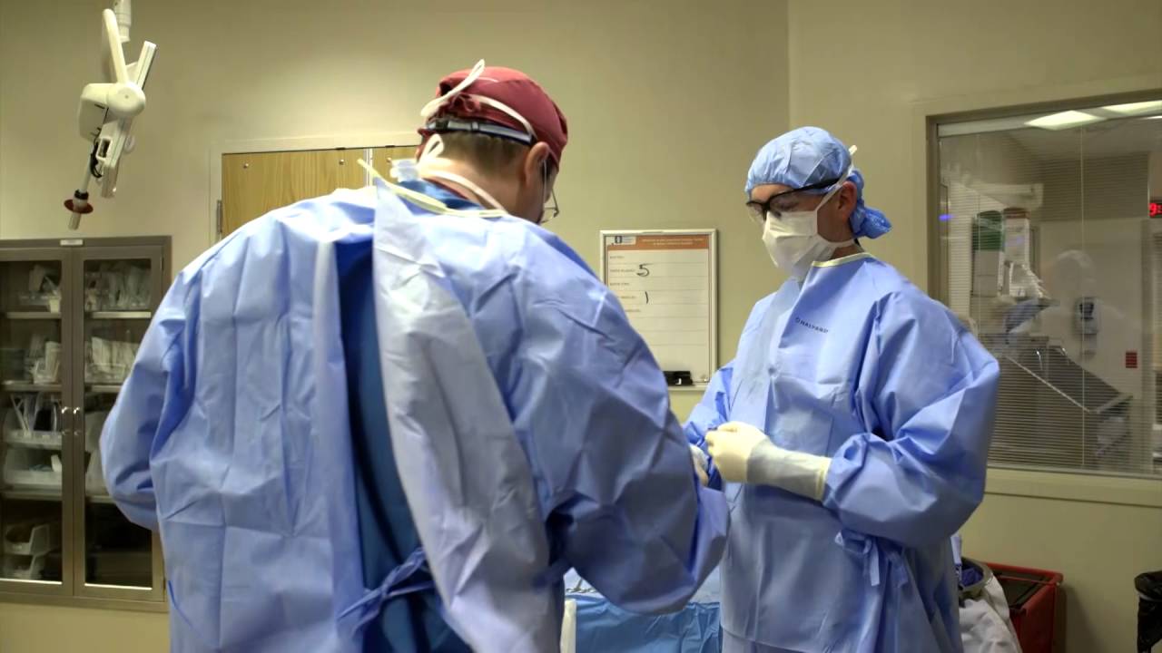 Meet Our Pediatric Orthopedic Surgeons