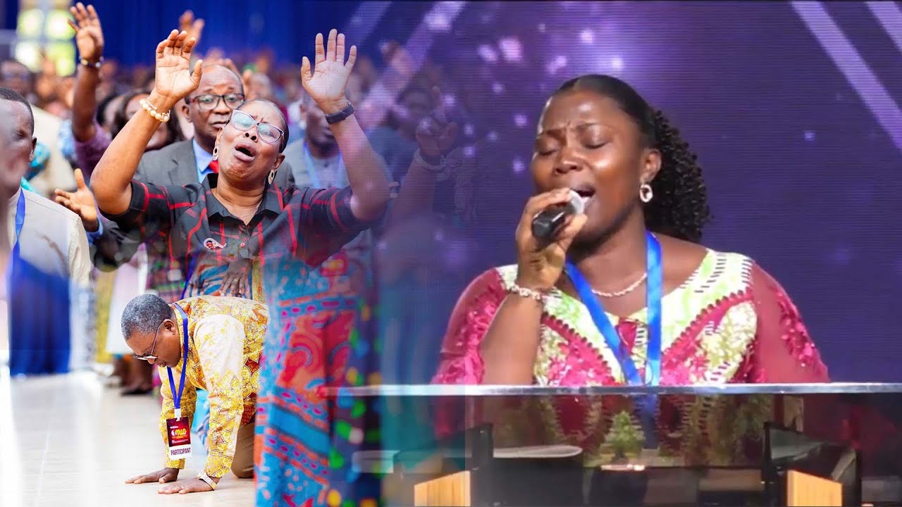 Sofomaame Lydia Otoo Stoking the Pentecostal Fire 🔥🔥 with a Powerful Worship