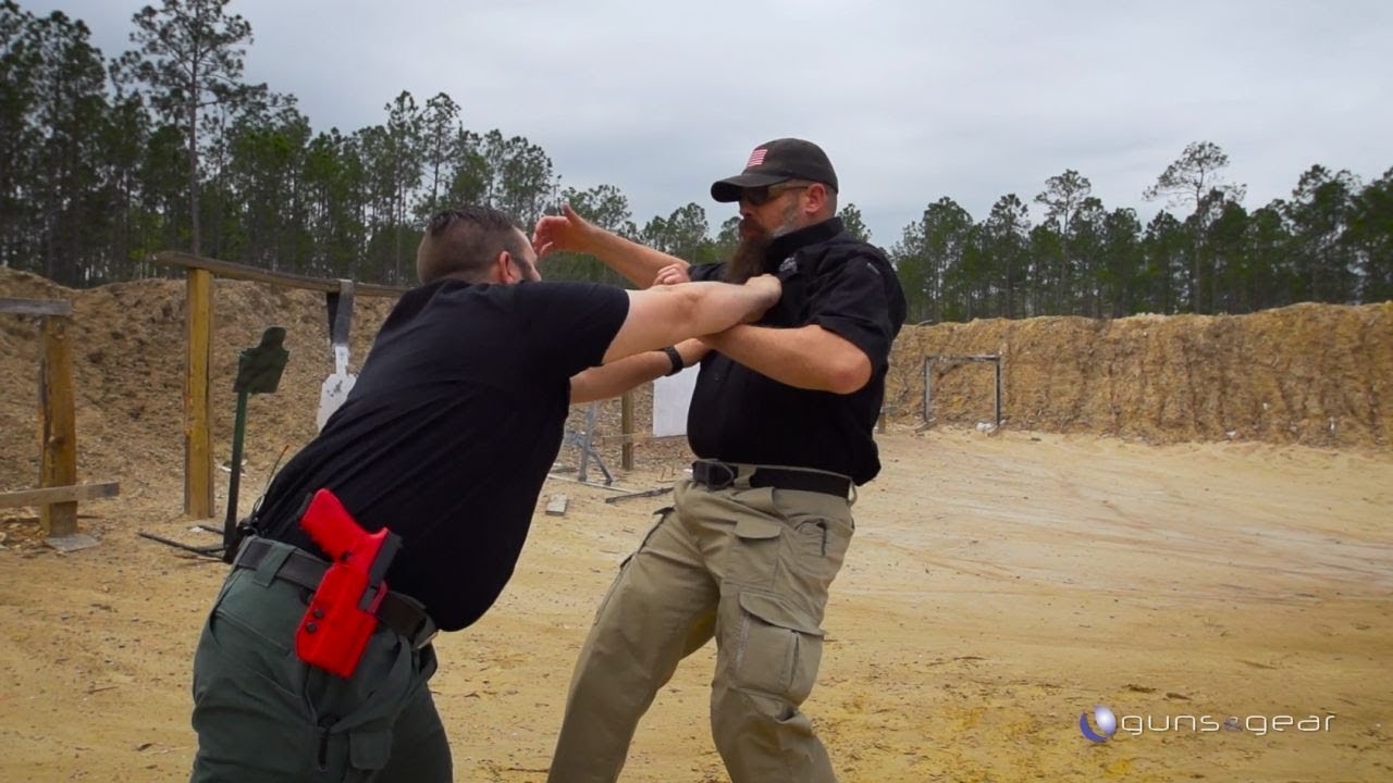 Hand-to-Hand Combat Techniques: Guns & Gear| S8 Tip