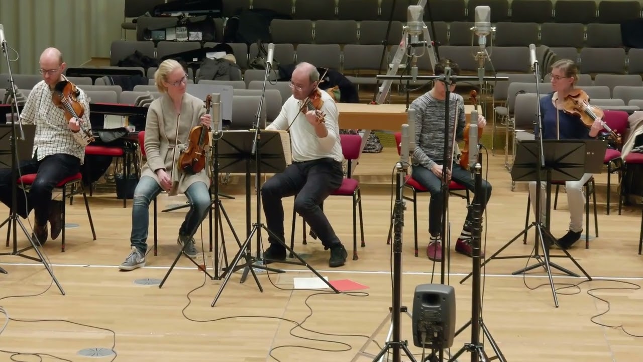 Production of Mozart’s “Linz” Symphony. Netherlands Chamber Orchestra conducted by Gordan Nikolic.