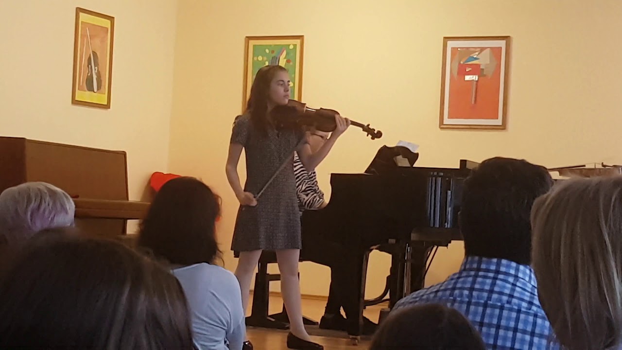 Sárka/12 y.o./- Konstantin Mostras: Východní tanec