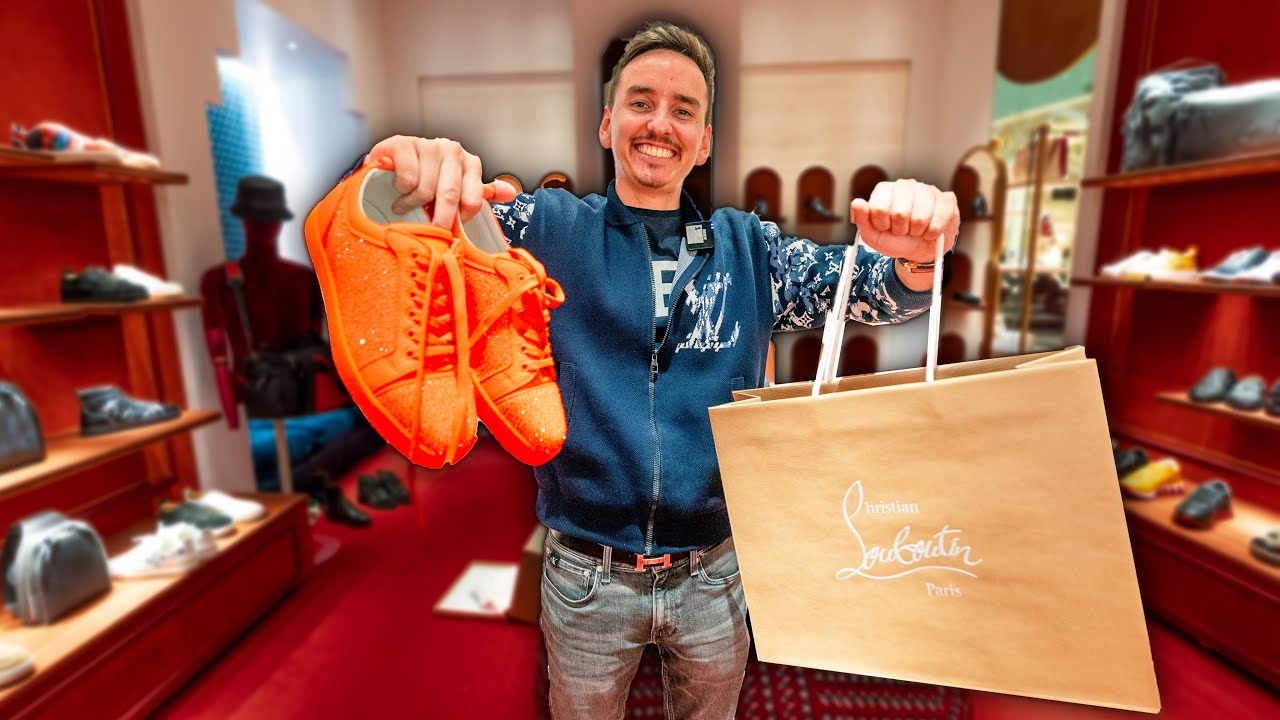 HOW TO SPEND $5,000 IN 20 MINUTES IN DUBAI MALL !!!