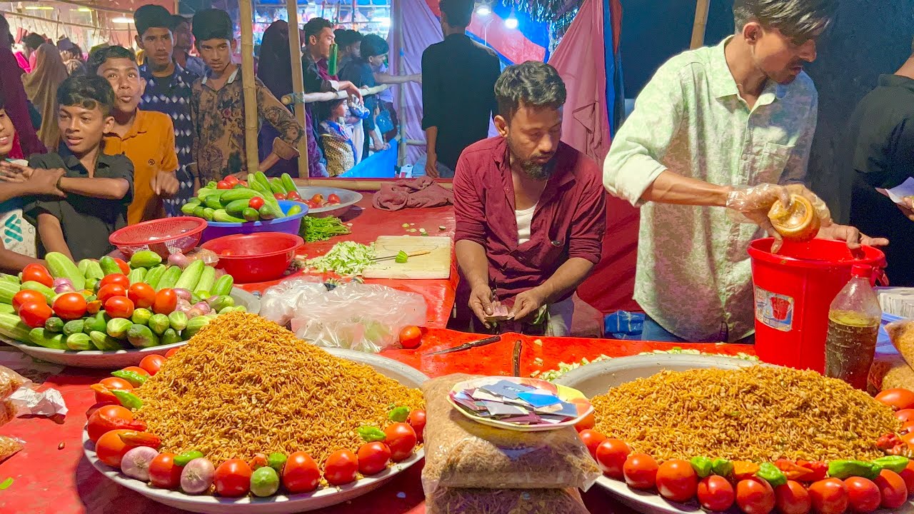Delicious Chanachur Fry Eating in Dhaka Highway | Uncommon Street Food