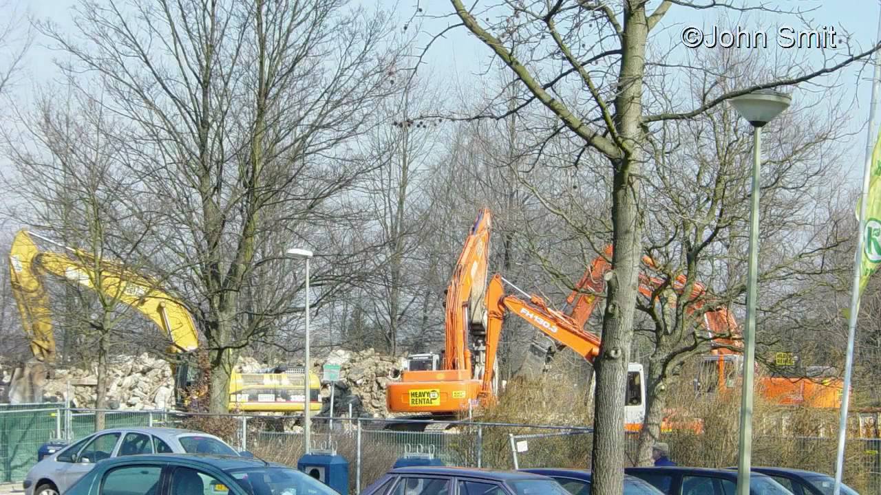 Brunssum Afbraak flat Op de Waakboom 2004 2005
