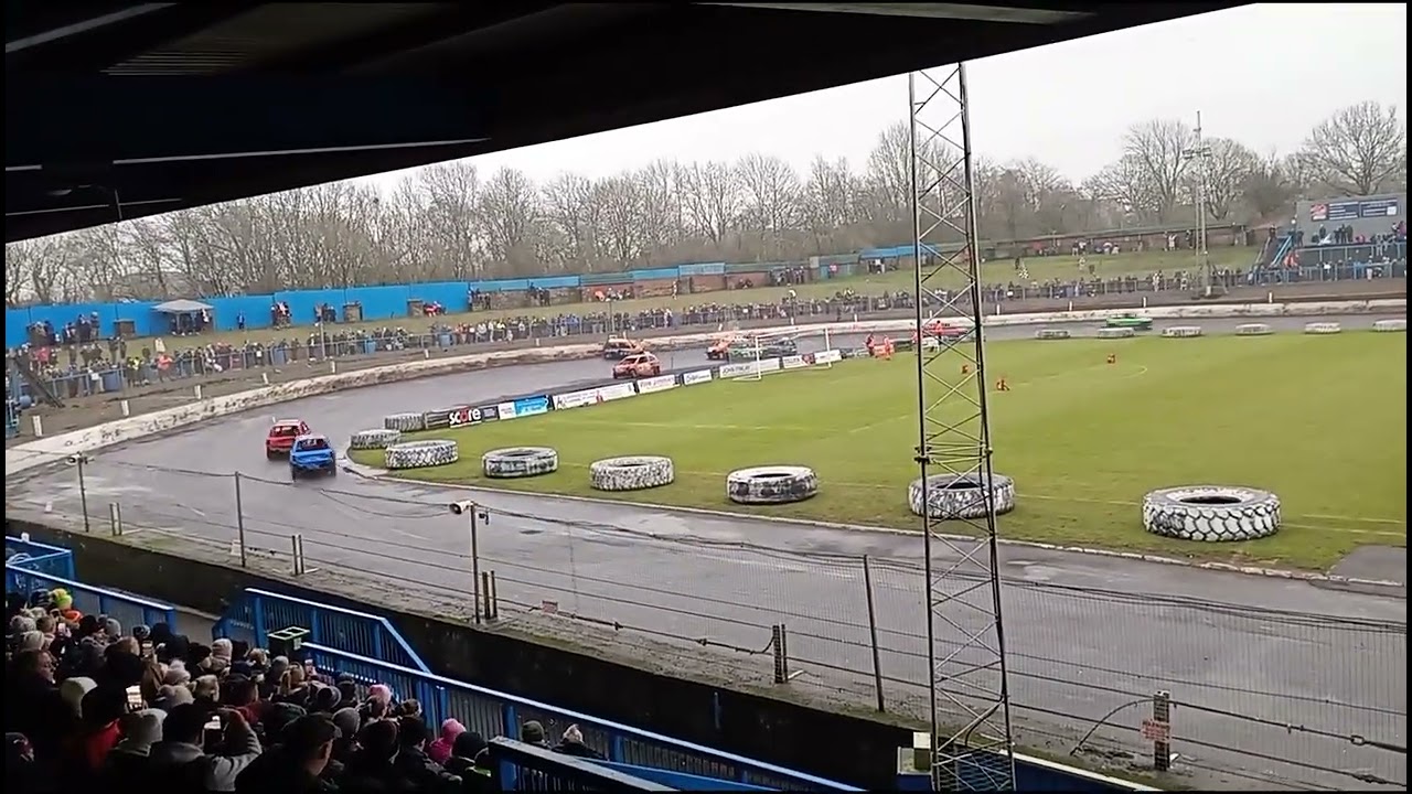 Car crash junior bangers cowdenbeath racewall 