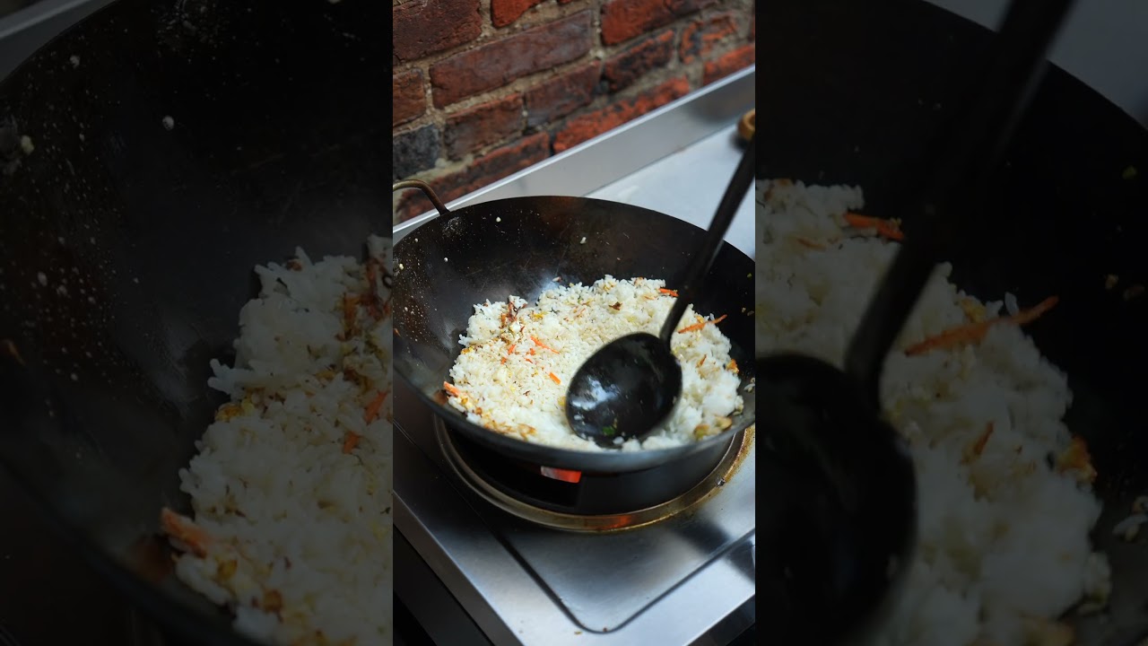 HOW TO MAKE CRAB FRIED RICE #cooking #crab #friedrice #chinesefood #delicious