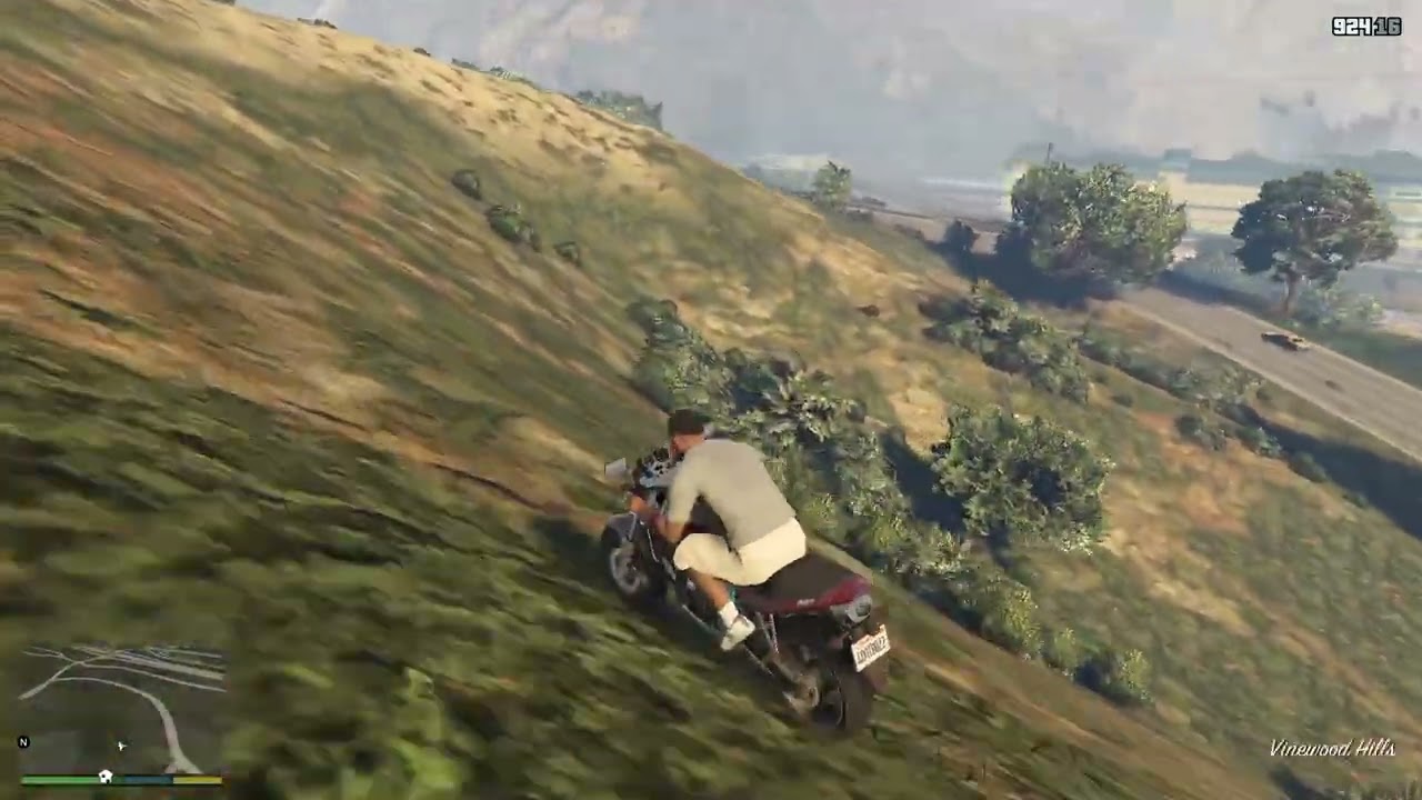 Grand Theft Auto V -STORY MODE FREEROAM-