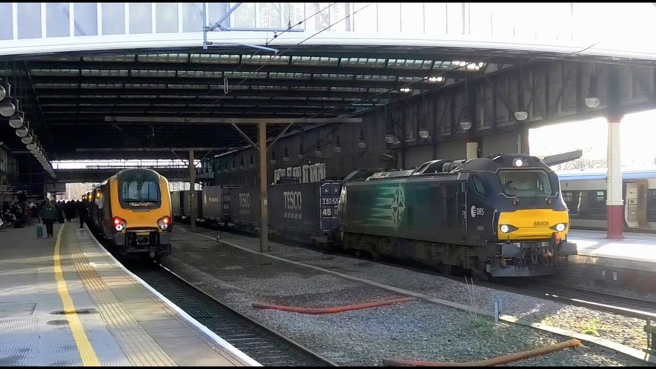 BUSY at Stoke-on-Trent!!! Diverts ,freight & STEAM! 30th December 2024