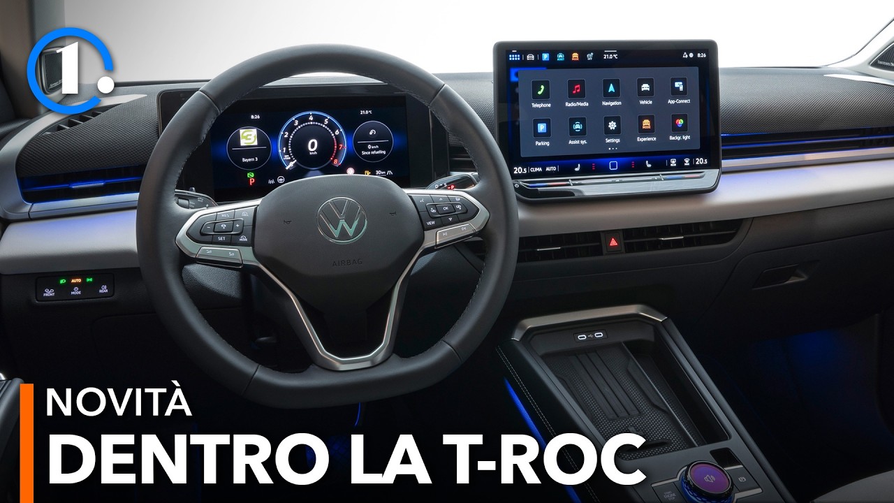 Gli INTERNI della Volkswagen T-Roc (2025) | Spazio, bagagliaio, infotainment, qualità
