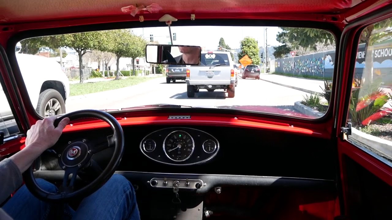 1965 Morris Mini Traveller Mk1 Test Drive
