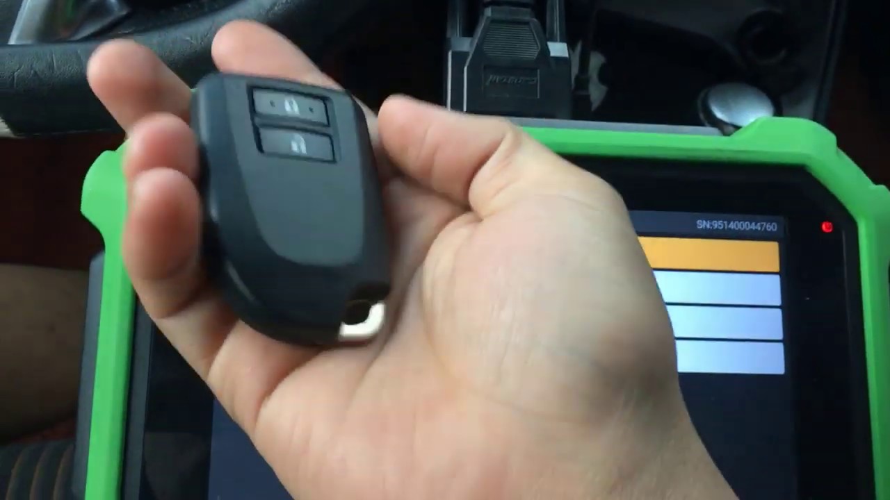 Program smartkey TOYOTA by OBDSTAR Key Master Dp Plus
