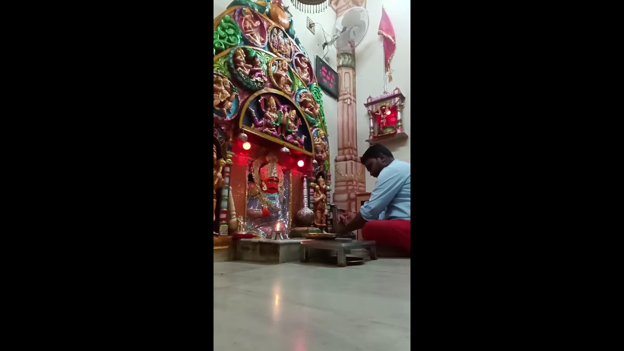 શ્રી પાતાળીયા હનુમાનજી લખતર is live