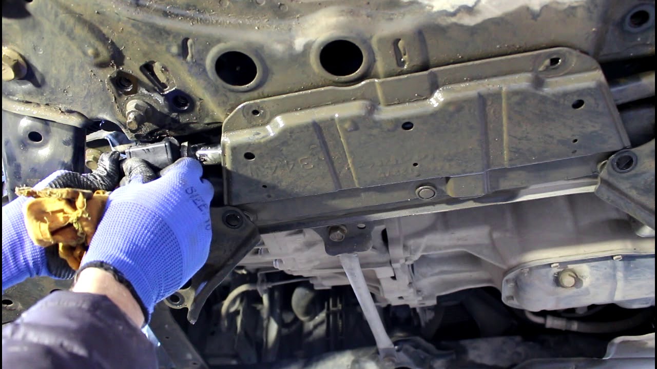 Замена втулок и стоек переднего стабилизатора  Тойота Королла 2008 1,6  Toyota Corolla
