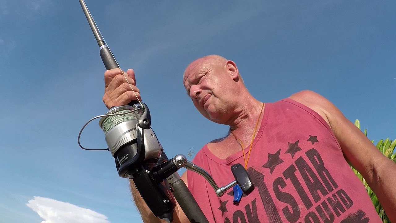 Carp fishing in Thailand at Jurassic Mountain Resort and Fishing Park