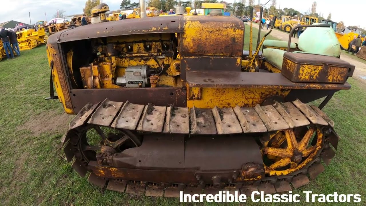 1938 CAT R2 3.4 Litre 4-Cyl Petrol / Distillate Crawler Tractor (30 HP) Newark Tractor Show 2025