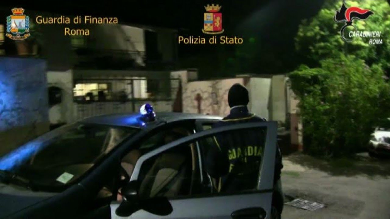 Mafia, imponente blitz contro il clan Rinzivillo: 37 arresti
