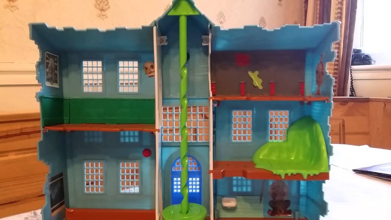 Strange hill high. Play set.