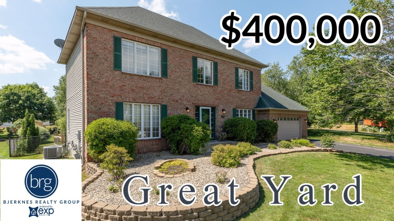 Home for Sale in Woodbury, MN