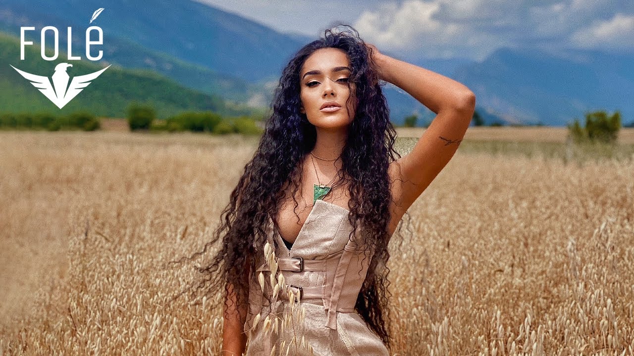 Klea Huta - Dike Si Ti (Official Video)