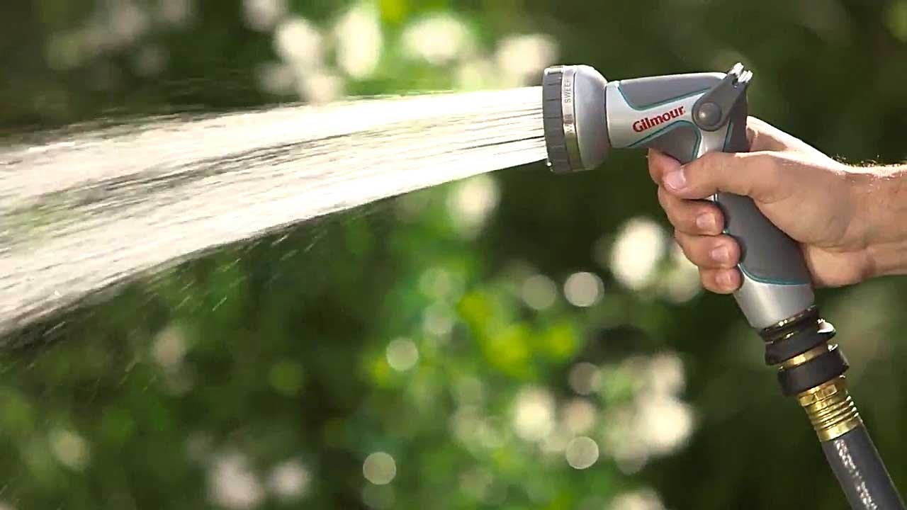 Best Way to Water Your Lawn - Learn How Long, How Often and How Much Water to use with Gilmour!