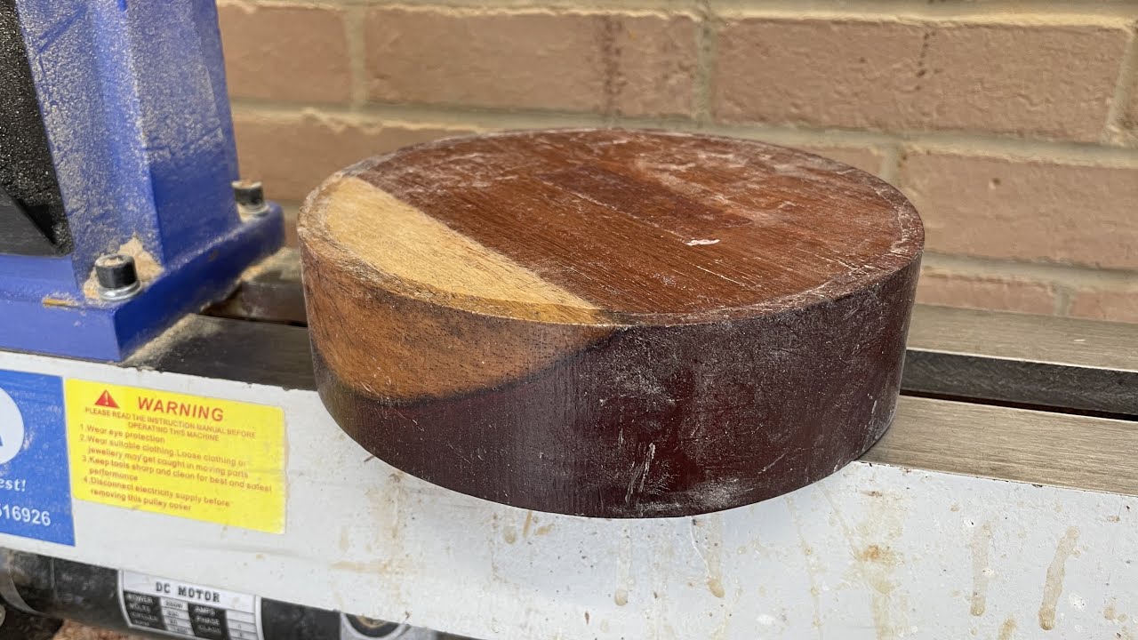 Stunning PADAUK Bowl - Wood turning