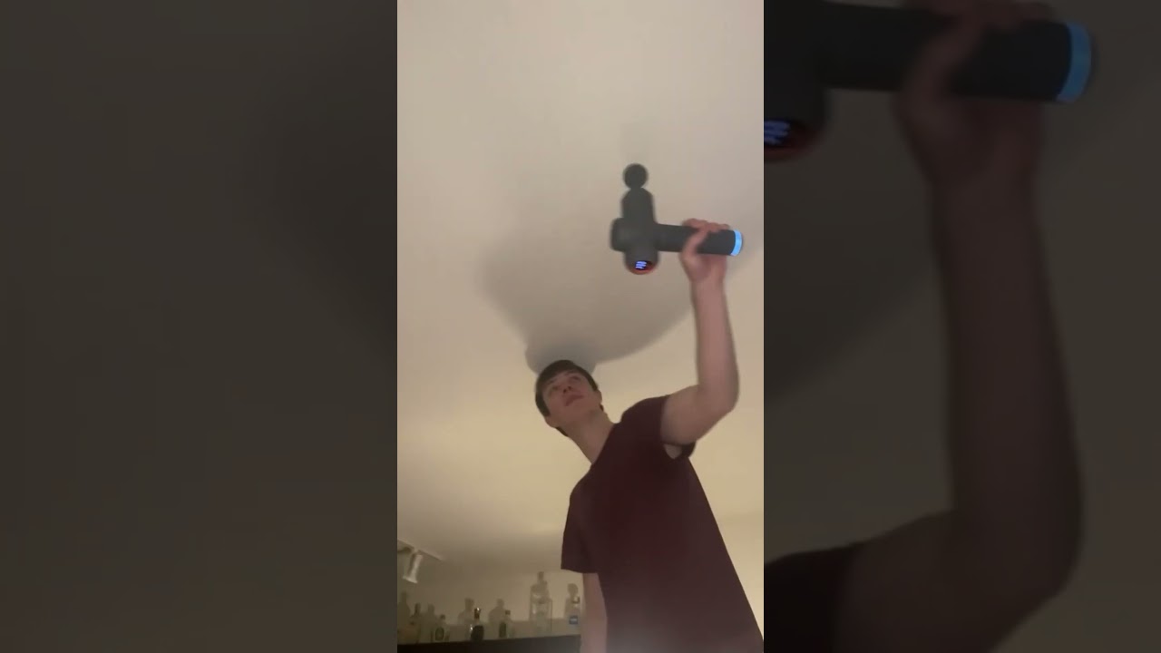 Roommates gets revenge on noisy neighbor! 🤣👏  -  🎥 Oliver.jorgensen_ / Collab