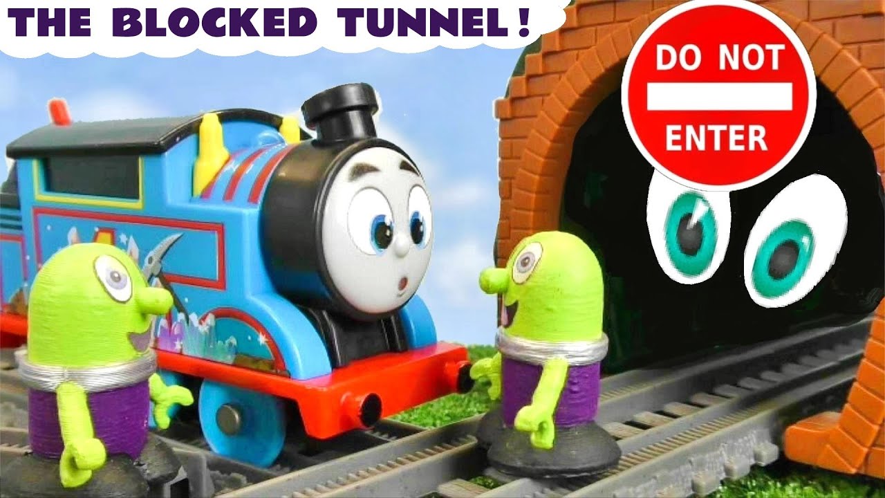 How will Thomas get through the Tunnel with the Funlings Help