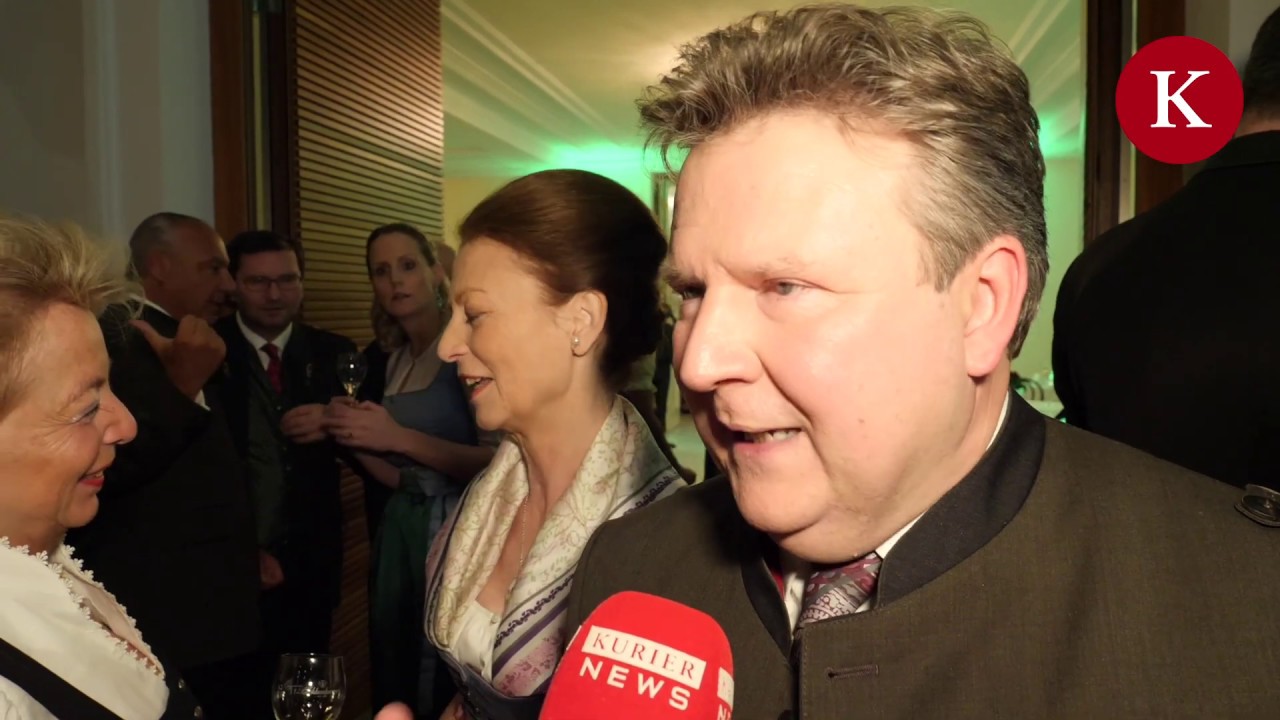 Wer beim J&auml;gerball in der Wiener Hofburg antanzte