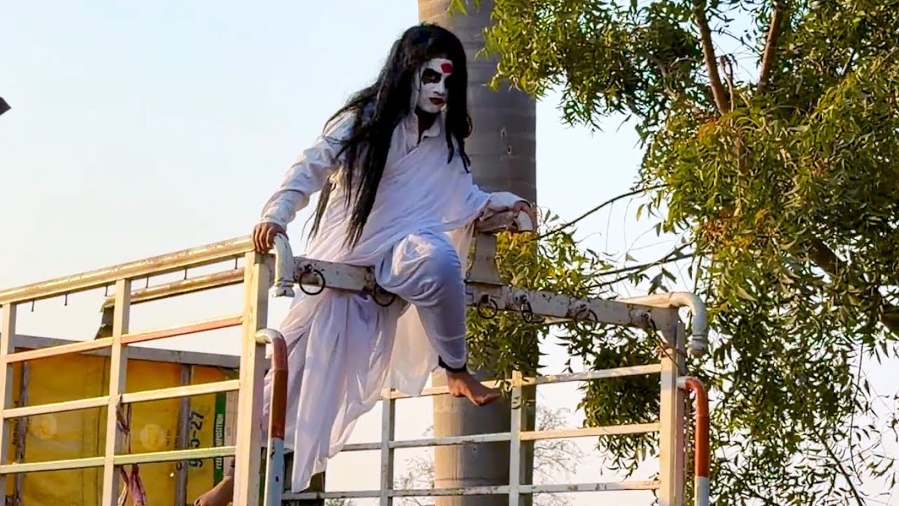 छोटा हत्ती गाडीत झोपली हडळ 🔥
