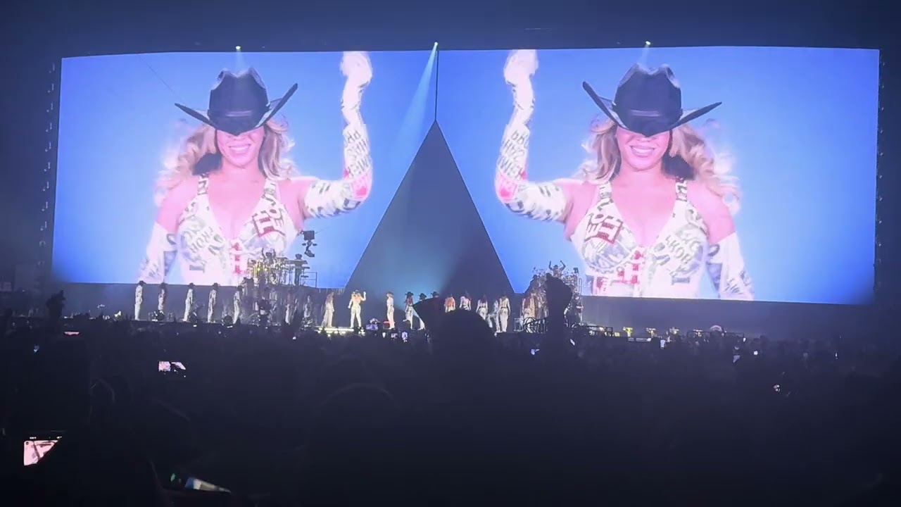 Beyonce - AMERICA  HAS A PROBLEM - SPAGUETTI - DIVA - MY HOUSE -FORMATION LAS VEGAS NIGHT 1 07/25/25