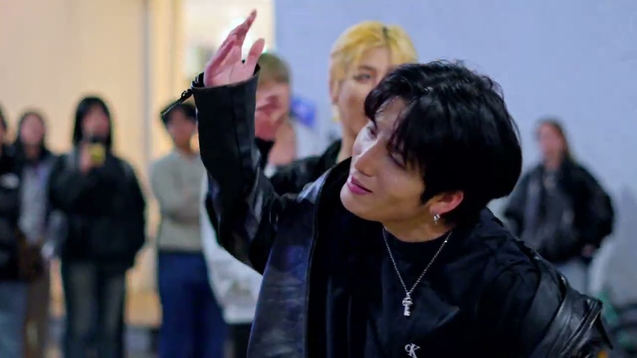 The Real _ 아이돌 보이그룹 ANTARES(안타레스) _ 홍대 댄스 버스킹 _ 26-02-26